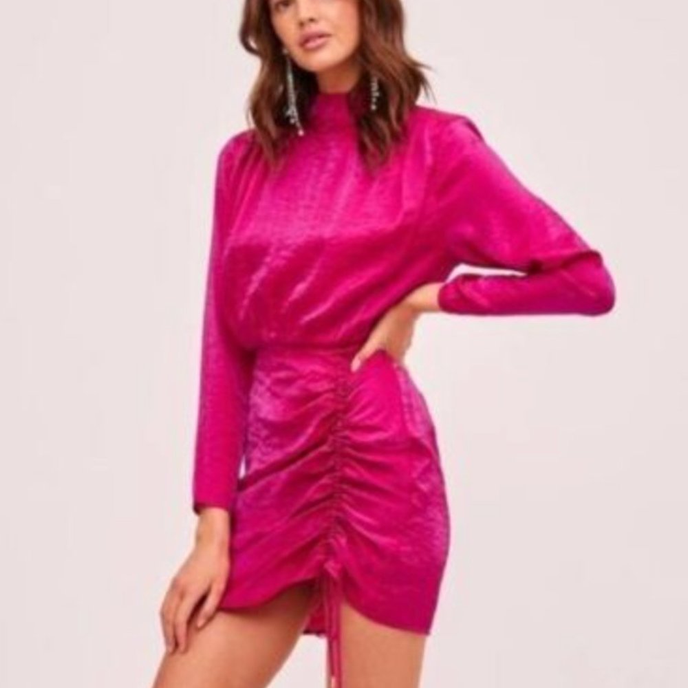 COPY - NWT Finders Keepers Yasmine Dress Fuchsia